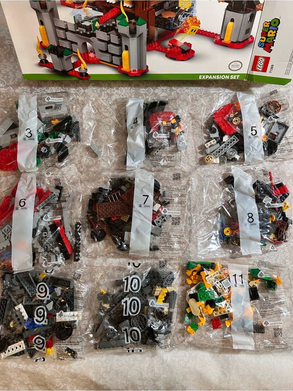 Lego ~ Bowser’s Castle Boss Battle Expansion Set 71369 *packs 1 + 2 missing* - Picture 7 of 10